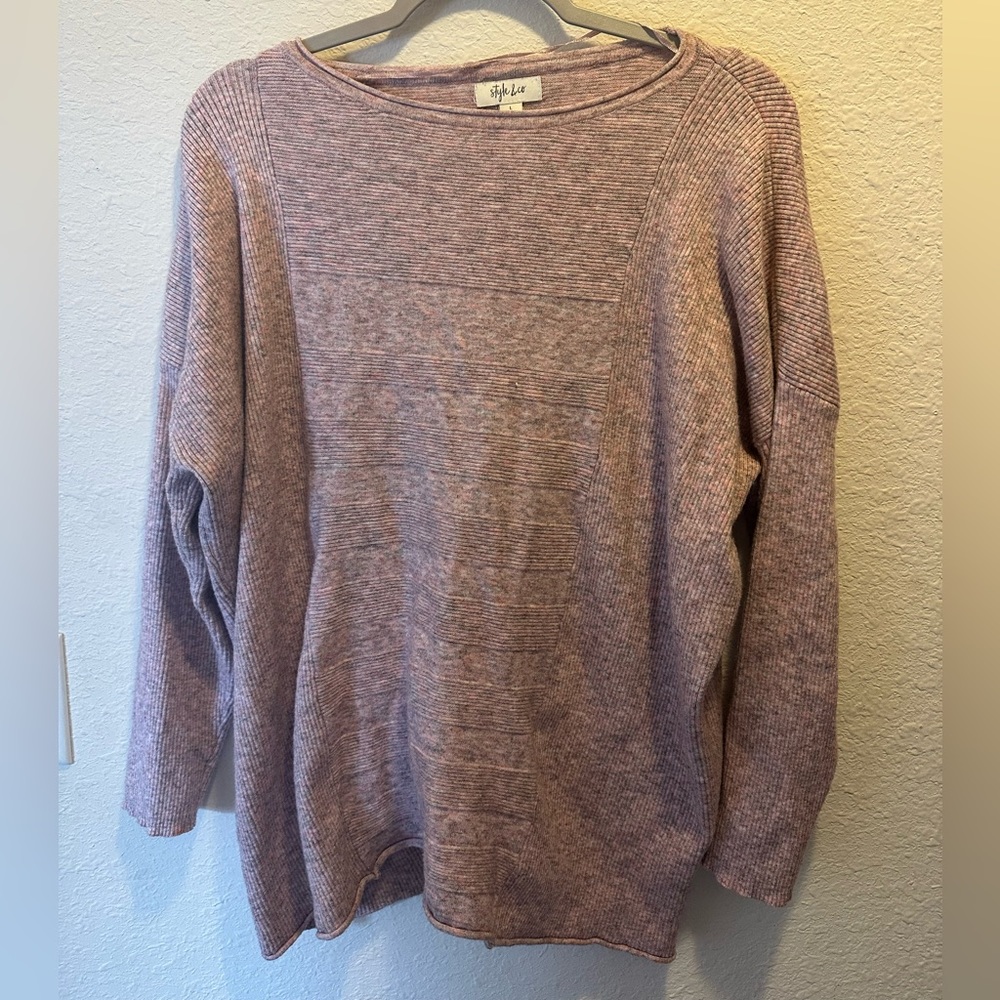 Pink women’s oversized sweater